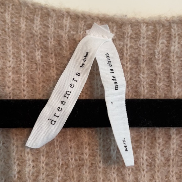 V-Neck oversize wool dress - Picture 3 of 6